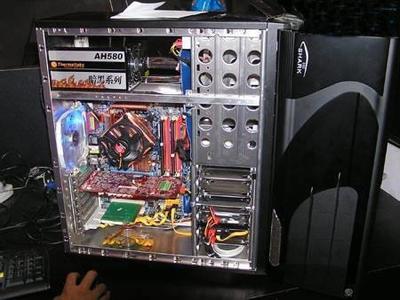 電腦主機機箱拆解指南 安全步驟與注意事項