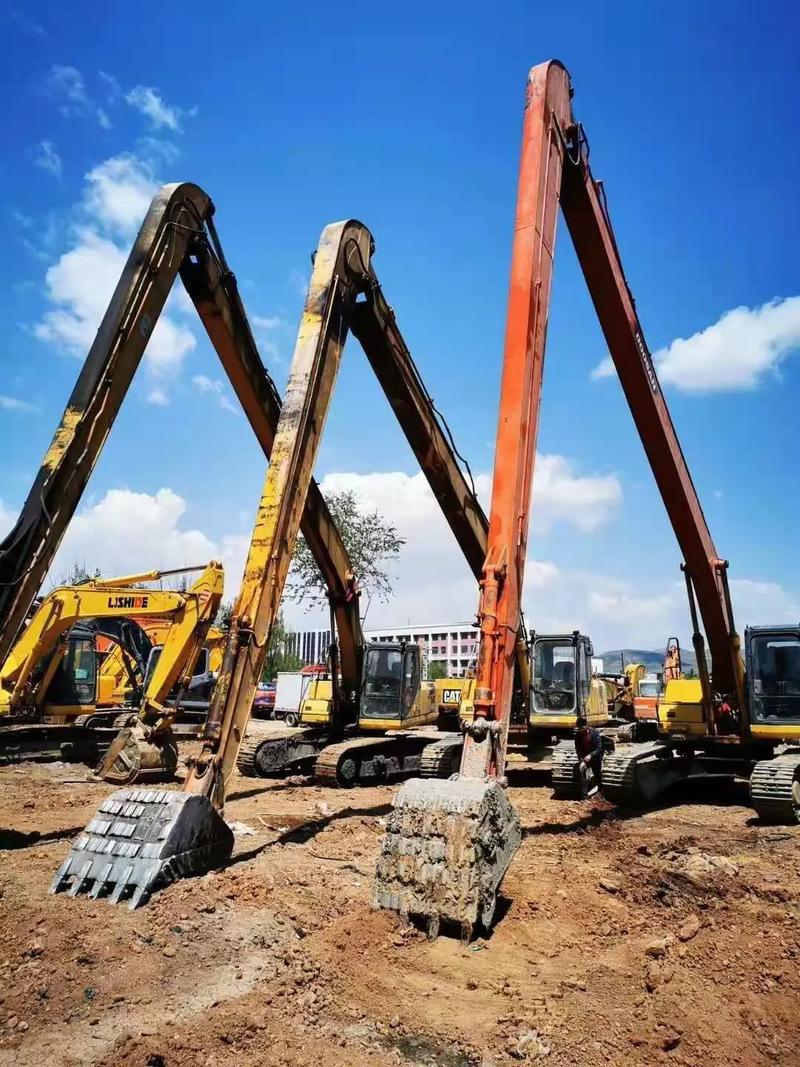 誠信鑄就信賴，竇豆工程機(jī)械租賃，您的專業(yè)設(shè)備伙伴